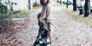 Beitragsbild des Blogbeitrags Fashionformel für kalte Tage: Midiröcke und Schaftstiefel