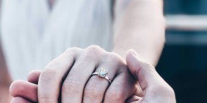 Beitragsbild des Blogbeitrags Verliebt, verlobt – die ersten Tage danach!