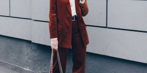 Beitragsbild des Blogbeitrags Mein warmes Büro Outfit für Herbst/Winter Office Tage!