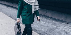 Beitragsbild des Blogbeitrags Outfit mit Lederhose, Escada Blazer und Isabel Marant pour H&M Boots