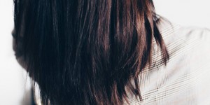 Beitragsbild des Blogbeitrags Haare schneller wachsen lassen? Meine Erfahrungen mit Hairvity und Fortesse! 