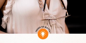Beitragsbild des Blogbeitrags Trend to Watch: Die Brillenkette ist zurück! (+ Shopping-Tipps!)
