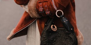 Beitragsbild des Blogbeitrags Herbst/Winter Trends 2018/19: die gefütterte (Fake) Shearling Bikerjacke
