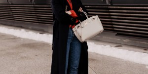 Beitragsbild des Blogbeitrags Winter Outfit: Trenchcoat aus Wolle und Closed Pedal Pusher Jeans