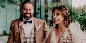 Beitragsbild des Blogbeitrags Mein Brautstyling mit Pronovias Kleid, Hochzeits-Make-up und Frisur!