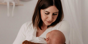 Beitragsbild des Blogbeitrags Wie kann ich für mein Kind vorsorgen? Eine Familienversicherung hilft!