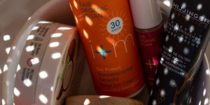Beitragsbild des Blogbeitrags Zertifizierte Naturkosmetik aus Österreich: 9 wirksame, regionale Produkte