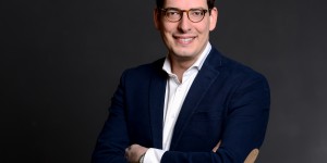 Beitragsbild des Blogbeitrags Erfolg bei der Gründung eines Online-Shops: wertvolle Tipps aus der Praxis
