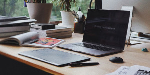 Beitragsbild des Blogbeitrags Tipps zur Gestaltung einer Datenschutzerklärung mit dem Datenschutz Generator