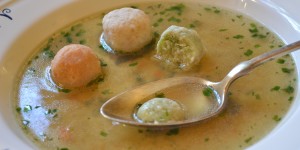 Beitragsbild des Blogbeitrags Rindsuppe 