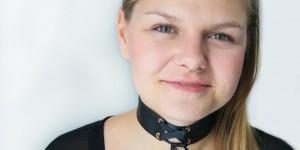 Beitragsbild des Blogbeitrags Wie mache ich meinen eigenen Choker aus Leder?