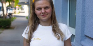 Beitragsbild des Blogbeitrags DIY #girlboss Statement Shirt und meine Gedanken zur Bewegung #girlboss 