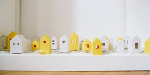 Beitragsbild des Blogbeitrags DIY Advent: Weihnachtsdorf Adventskalender