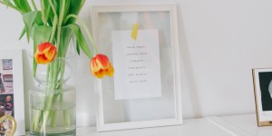 Beitragsbild des Blogbeitrags DIY Deko: das schwebende Bild