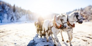 Beitragsbild des Blogbeitrags Winterhochzeit Seefeld – Hochzeitsfotograf Tirol