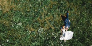 Beitragsbild des Blogbeitrags Hochzeitsfotograf Niederösterreich – Hochzeit in der Natur