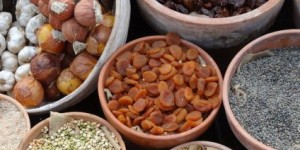 Beitragsbild des Blogbeitrags Die Top 7 veganen Lebensmittel mit einem hohen Eisengehalt
