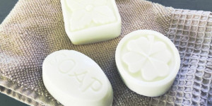 Beitragsbild des Blogbeitrags Feste Haarseife selber machen – schnelles Rezept