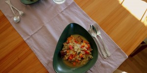 Beitragsbild des Blogbeitrags One Pot Pasta - Gemüsecurry