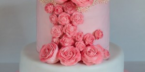 Beitragsbild des Blogbeitrags Hochzeitstorte für die liebsten Freunde