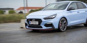 Beitragsbild des Blogbeitrags Der Hyundai i30 N Performance im Test: Dezente Optik, guter Spruch!