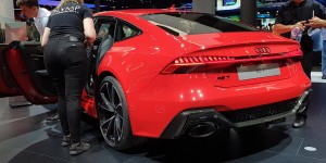 Beitragsbild des Blogbeitrags Die heißesten Ärsche der IAA 2019! 