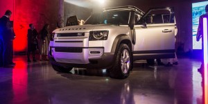 Beitragsbild des Blogbeitrags Österreich Premiere des neuen Land Rover Defender