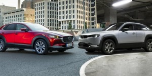 Beitragsbild des Blogbeitrags VERGLEICH: 2020 Mazda CX-30 vs. MX-30