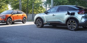 Beitragsbild des Blogbeitrags Der 2021er Citroën ë-C4 & C4 wird nicht nur rein elektrisch! 