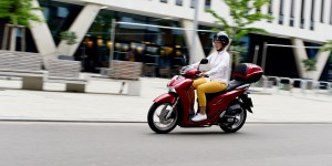 Beitragsbild des Blogbeitrags 2020 Honda SH125i ABS mit SMART Box im Test! 