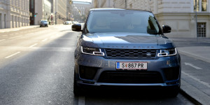 Beitragsbild des Blogbeitrags Der Land Rover Range Rover Sport HSE Dynamic i6 P400 MHEV im Test!