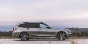 Beitragsbild des Blogbeitrags Der BMW 330e xDrive Touring mit 292 PS im Test!