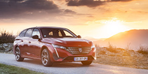 Beitragsbild des Blogbeitrags Der 2022 Peugeot 308 & 308 SW im ersten Test! 