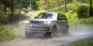 Beitragsbild des Blogbeitrags Der neue Land Rover Range Rover im 1. Test! 