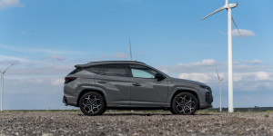 Beitragsbild des Blogbeitrags Der 2022 Hyundai Tucson N Line 1.6 T-GDI PHEV 4WD 6AT im Test! 