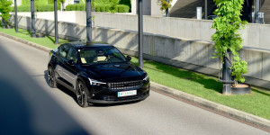 Beitragsbild des Blogbeitrags Der 2022 Polestar 2 Long Range Single Motor im Test!