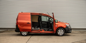 Beitragsbild des Blogbeitrags Der Renault Kangoo Van E-Tech Electric im Test! 