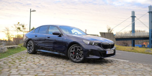 Beitragsbild des Blogbeitrags Die 2024 BMW 520d xDrive Limousine im Test!