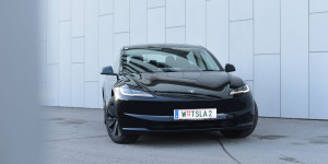 Beitragsbild des Blogbeitrags Das 2024 Tesla Model 3 Maximale Reichweite im Test! 