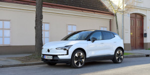 Beitragsbild des Blogbeitrags Volvo EX30 Single Motor Extended Range Ultra im Test!