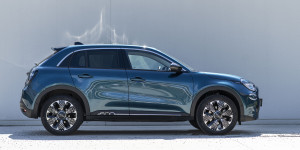 Beitragsbild des Blogbeitrags 2024 FIAT 600e La Prima im Test