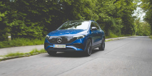 Beitragsbild des Blogbeitrags 2024 Mercedes-Benz EQA 250+ Facelift im Test!