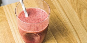 Beitragsbild des Blogbeitrags Slow Juicer – Detox Rezepte & Grundig Juicer