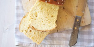 Beitragsbild des Blogbeitrags Dinkelbrioche | plus ein paar Facts zu Weizen- und Dinkelmehl.