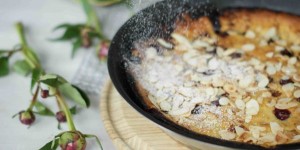 Beitragsbild des Blogbeitrags Dutch Baby mit Kirschen | zu Gast bei Carolin 