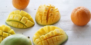Beitragsbild des Blogbeitrags Tropische Mangocreme | zu Gast bei Laura