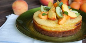 Beitragsbild des Blogbeitrags Pfirsichmousse-Torte | in fremden Küchen abgeschaut.