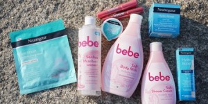 Beitragsbild des Blogbeitrags Glowcon Vienna Goodiebag mit Bebe und Neutrogena Give Away 