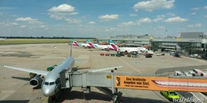 Beitragsbild des Blogbeitrags Fliegen in der Schwangerschaft