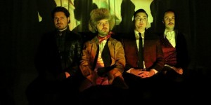 Beitragsbild des Blogbeitrags „Go to live shows! “ Future Peers im Interview